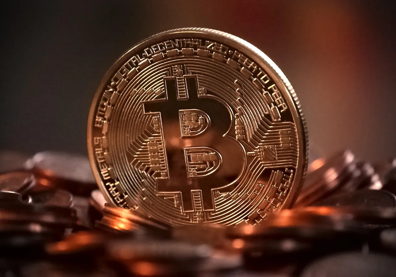 Bitcoin rompendo a marca histórica de $100.000 em dezembro 2025