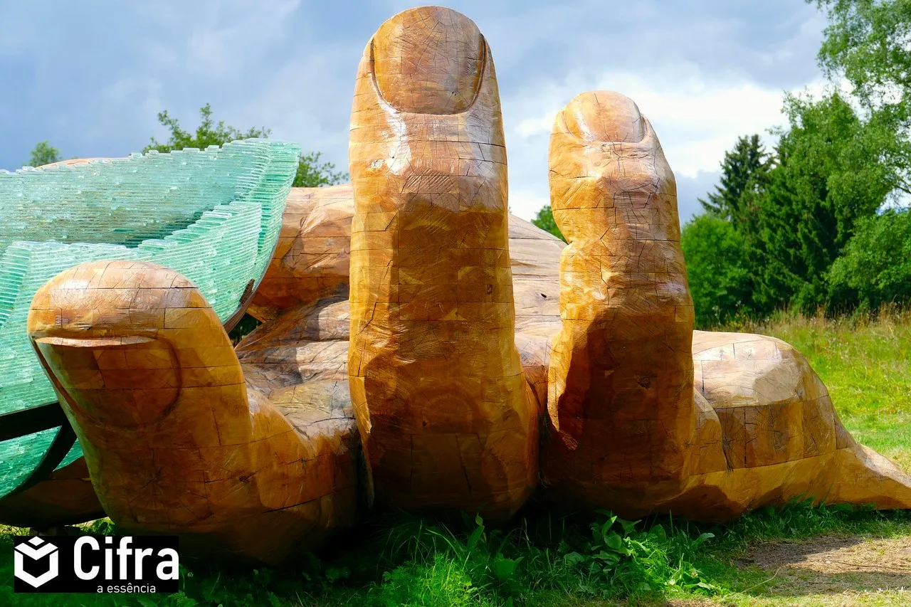 Cathie Wood e previsão de Bitcoin a 1.5 milhão de dólares